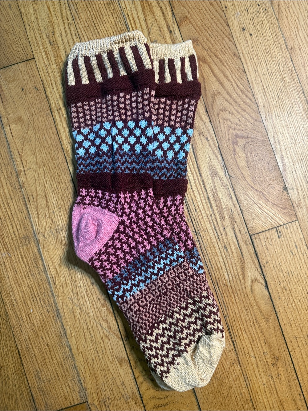 Patterned Crew Socks in Burgundy, Pink & Cream Larkspur